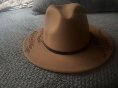 Women’s fashion hats