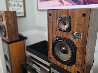 Jensen vintage 2652 Bookshelf Speakers - Pair, Wood Finish