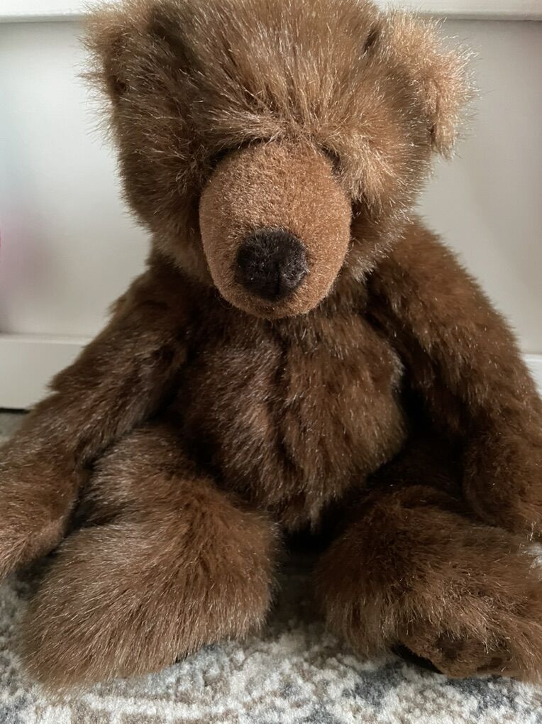 Russ Collectable 16” Bear Plush Great Condition