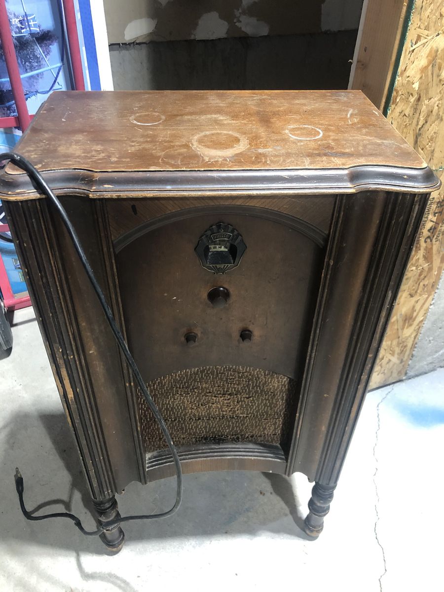Vintage radio