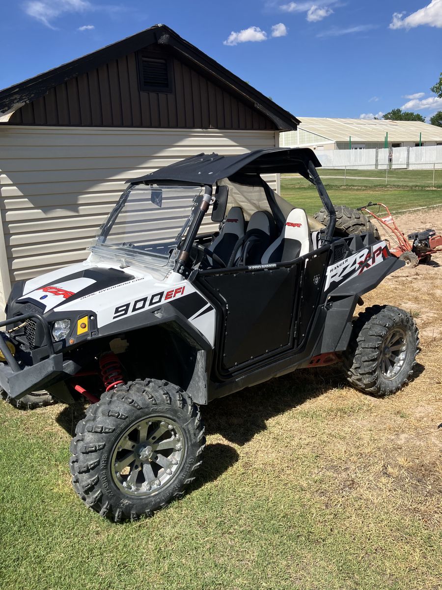 Polaris Ranger RZR XP 900 EFI Side-by-Side UTV with Winch and Roof