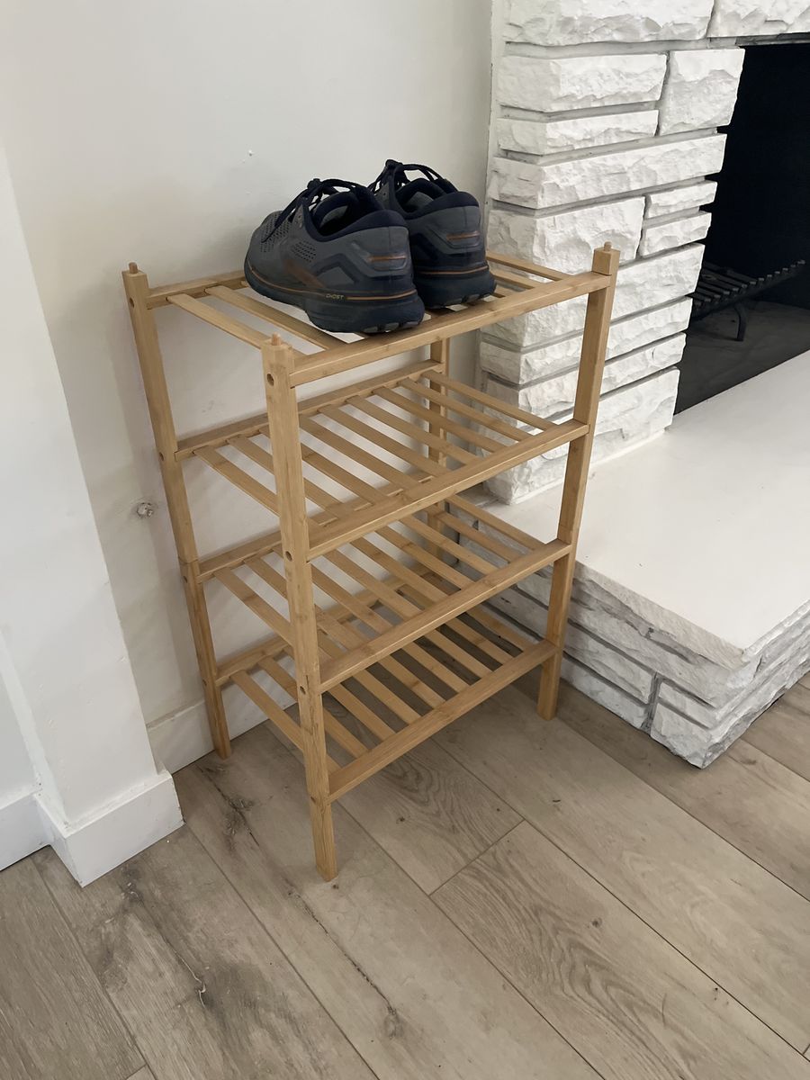 Shoe rack