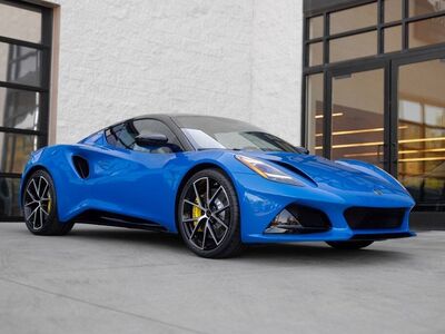 2025 Lotus Emira V6 Base