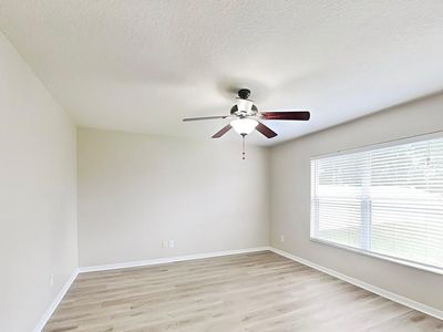 walking closet 2bed/1bathroom single home for rent