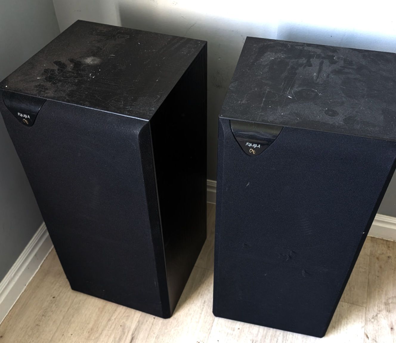 Infinity speakers (pair) for sale.