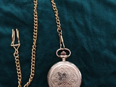 New Gold Tone Engraved Pocket Watch with Chain