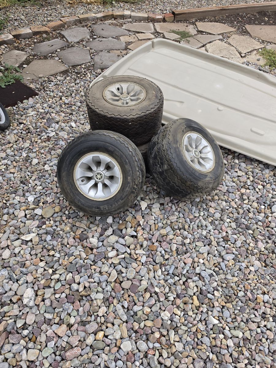 Yamaha golf kart