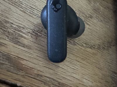 Skullcandy - Smokin Bud Replacement RIGHT Wireless Earbuds - Black