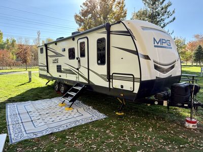 Cruiser MPG2800qb Bumper Pull Travel Trailer
