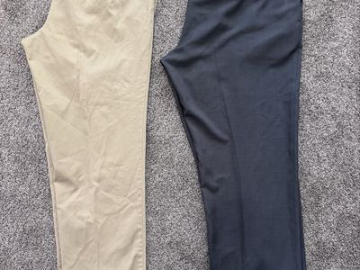 Men’s 46X34&32 Dockers& Van Heusen