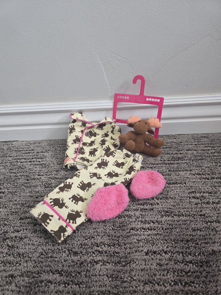 Main image 3