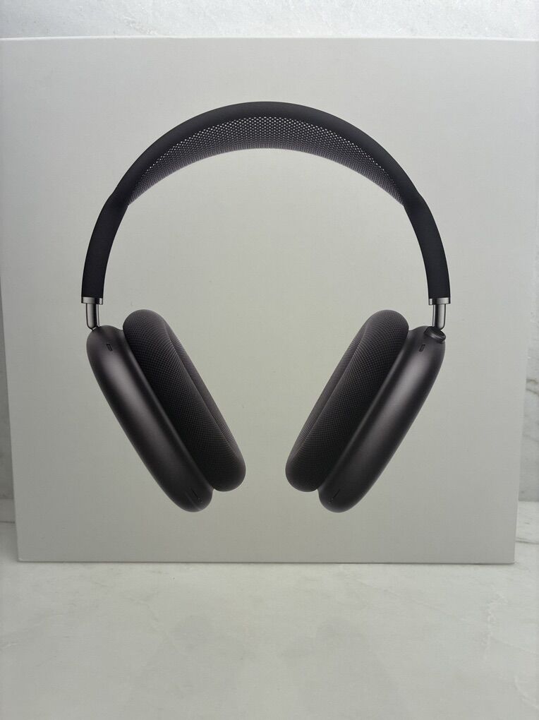 Apple Aipods Max (Willing To Negotiate Price)