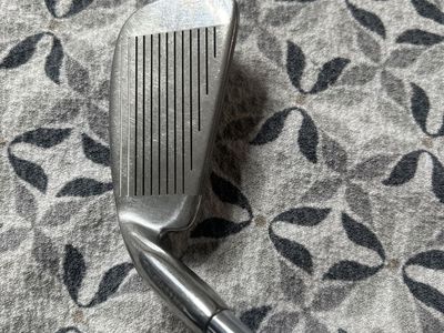 Lynx Parallax 4 Iron