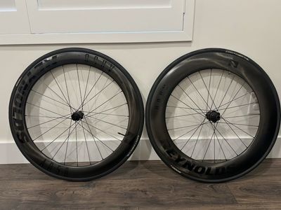 Reynolds AR58/AR80 Carbon Wheelset – Excellent Condition