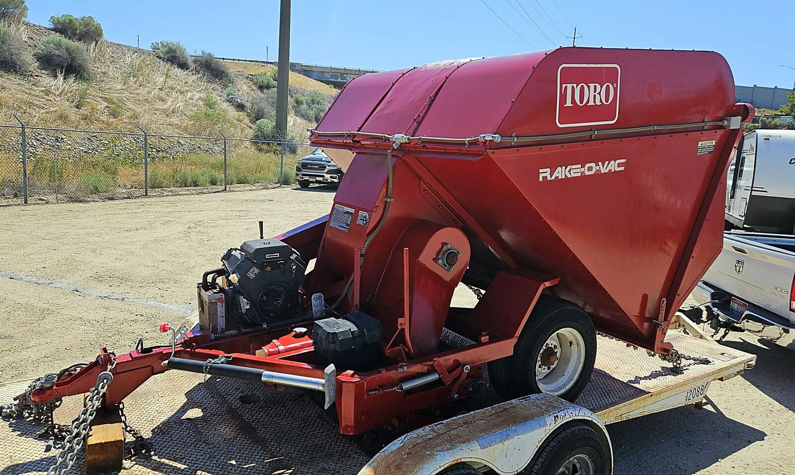 Toro Rake-O-Vac Towable Leaf/Debris Sweeper