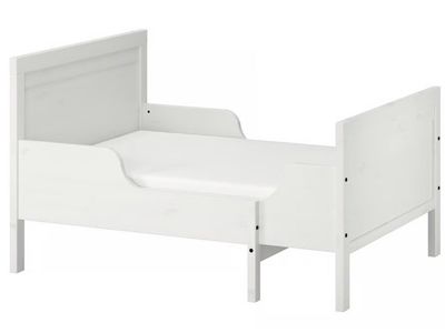 2 Adjustable Kid Beds