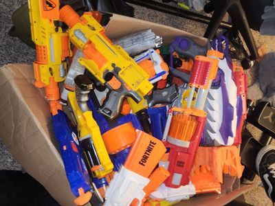 Nerf Guns Lot
