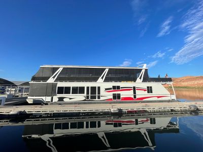 2006 18X 75 Fantasy Houseboat