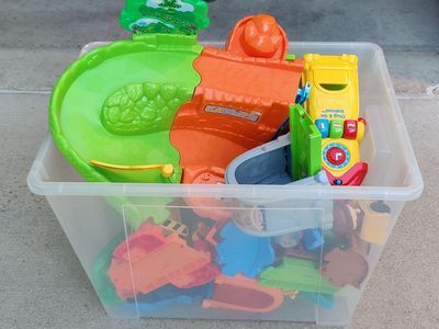 VTech Go! Go! Smart Wheels Chug & Go Railroad