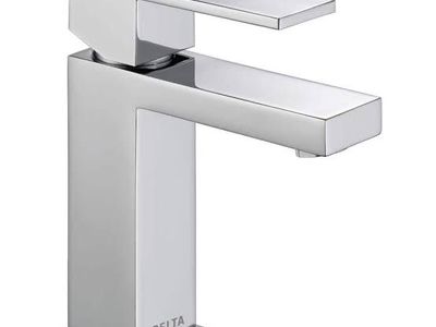 New! Delta Single Handle Bathroom Faucet