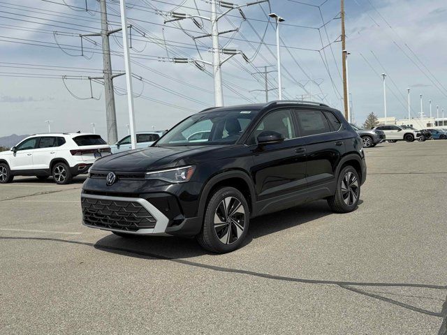 2026 Volkswagen Taos SE 4Motion