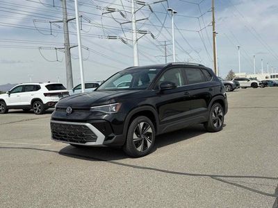 2026 Volkswagen Taos SE 4Motion