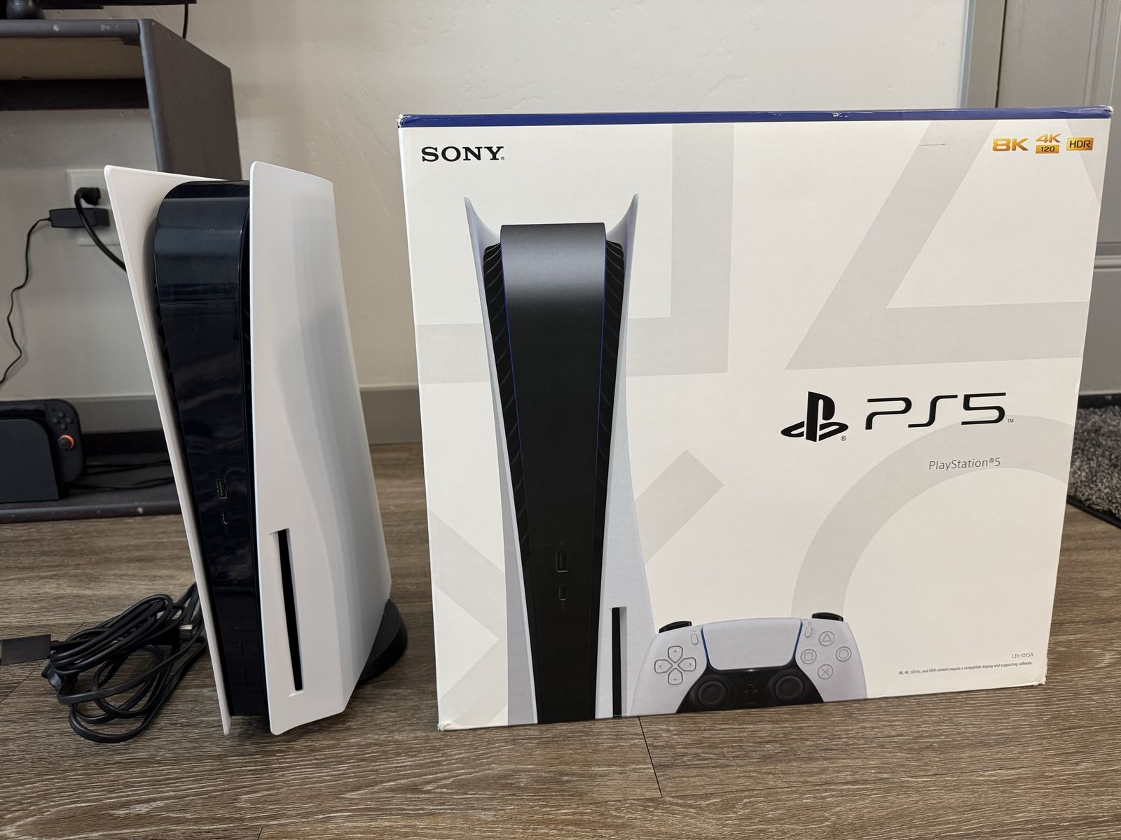 PS5 Disc Version with Original Box and Cables