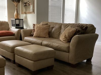 Beautiful Gold/Mustard/Sienna Leather Sofa & Armchair Set with Ottomans - Complete Living Room Furniture