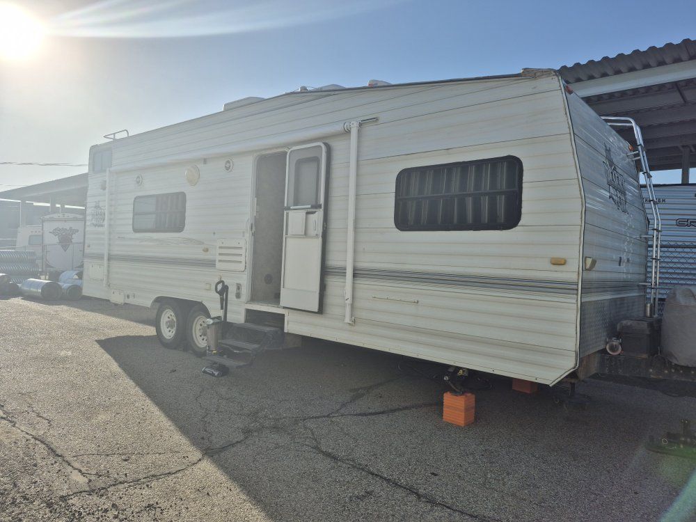 2003 2003 Northwood Desert Fox, four season, KS28 28ft Bumper pull Toy Hauler