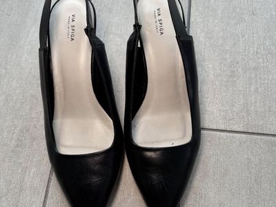 Via Spiga Black Slingback Leather Heels