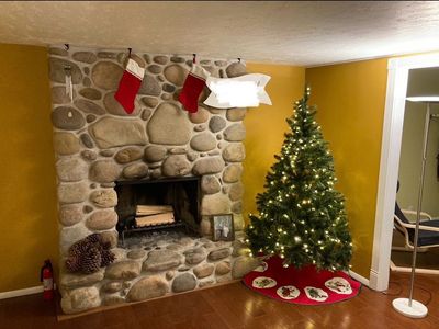 Christmas Tree - 6.5 Ft Pre-lit