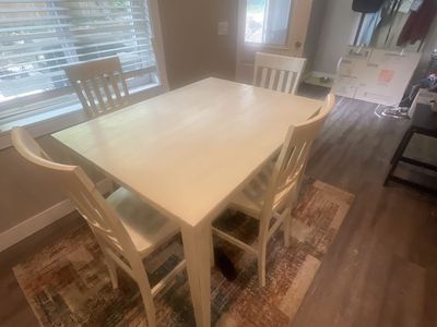 Kitchen dining table