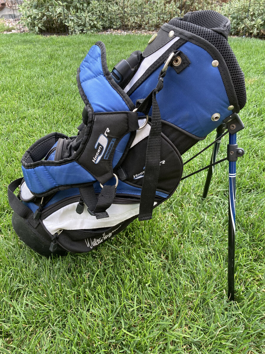 Junior Golf Bag:  Walter Hagan 22 inch stand up golf bag