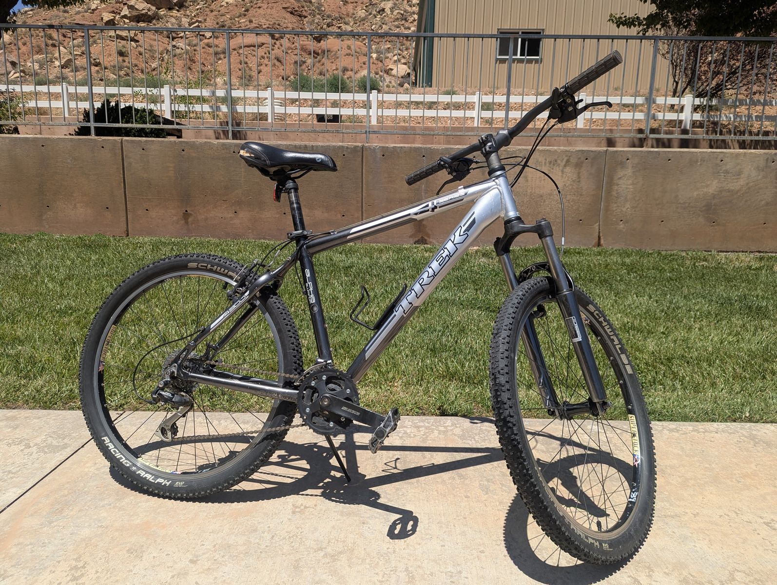 Trek 4 Series