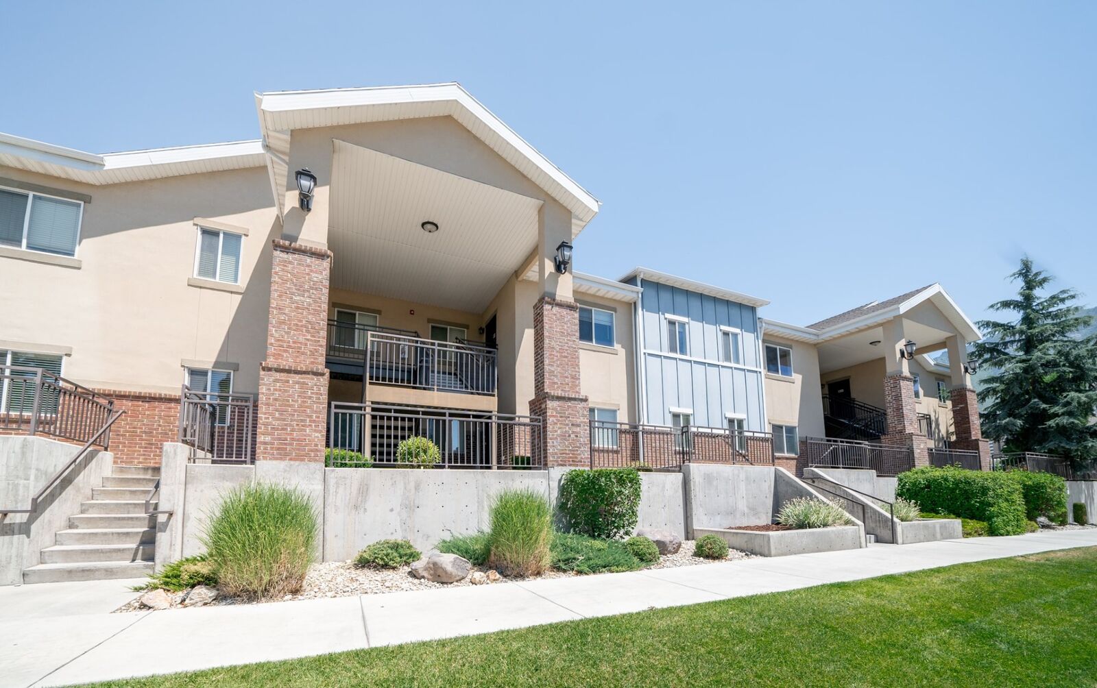 BYU approved Apartment Room for Rent / Male BYU Student