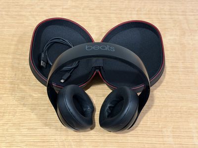 Beats Wireless Over-Ear Headphones
