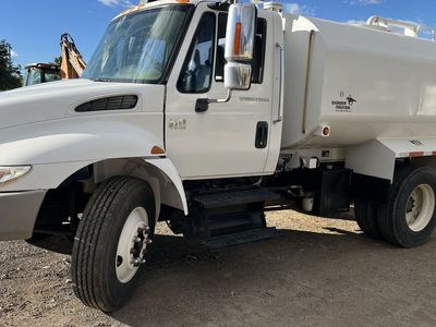2500 Gallon Water Truck