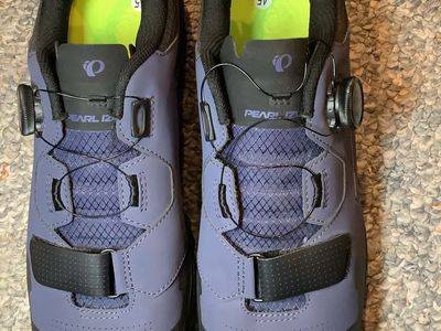 PEARL IZUMI Mountain Bike Shoes