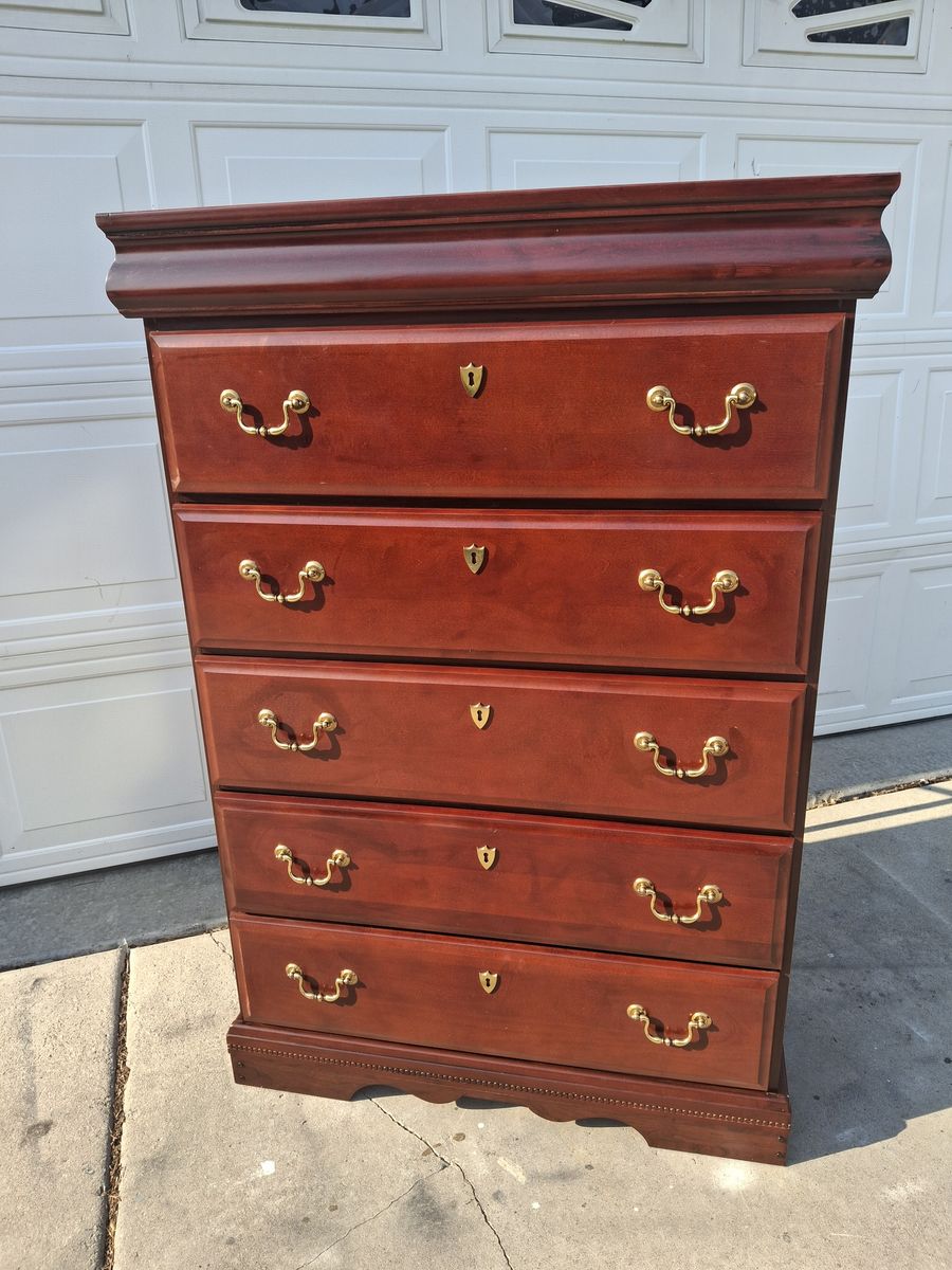Main image 2