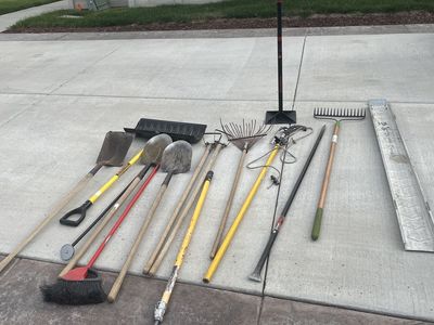 Yard and garden tools