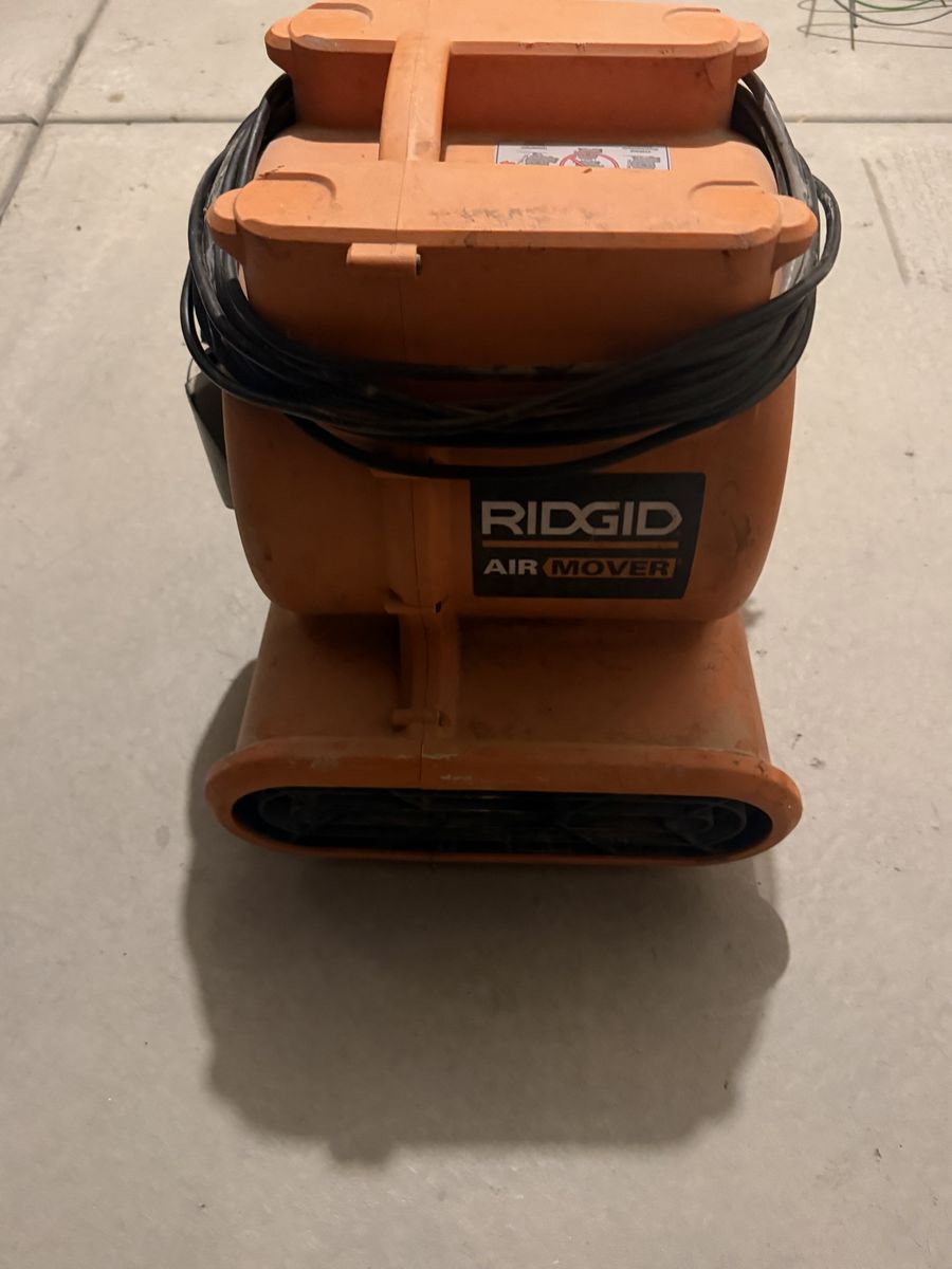 Rigid air mover 