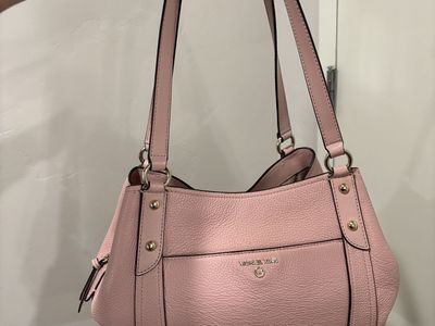 Michael Kors Purse / Handbag