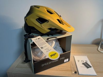 Fox Speedframe Pro Helmet, New In Box, Medium