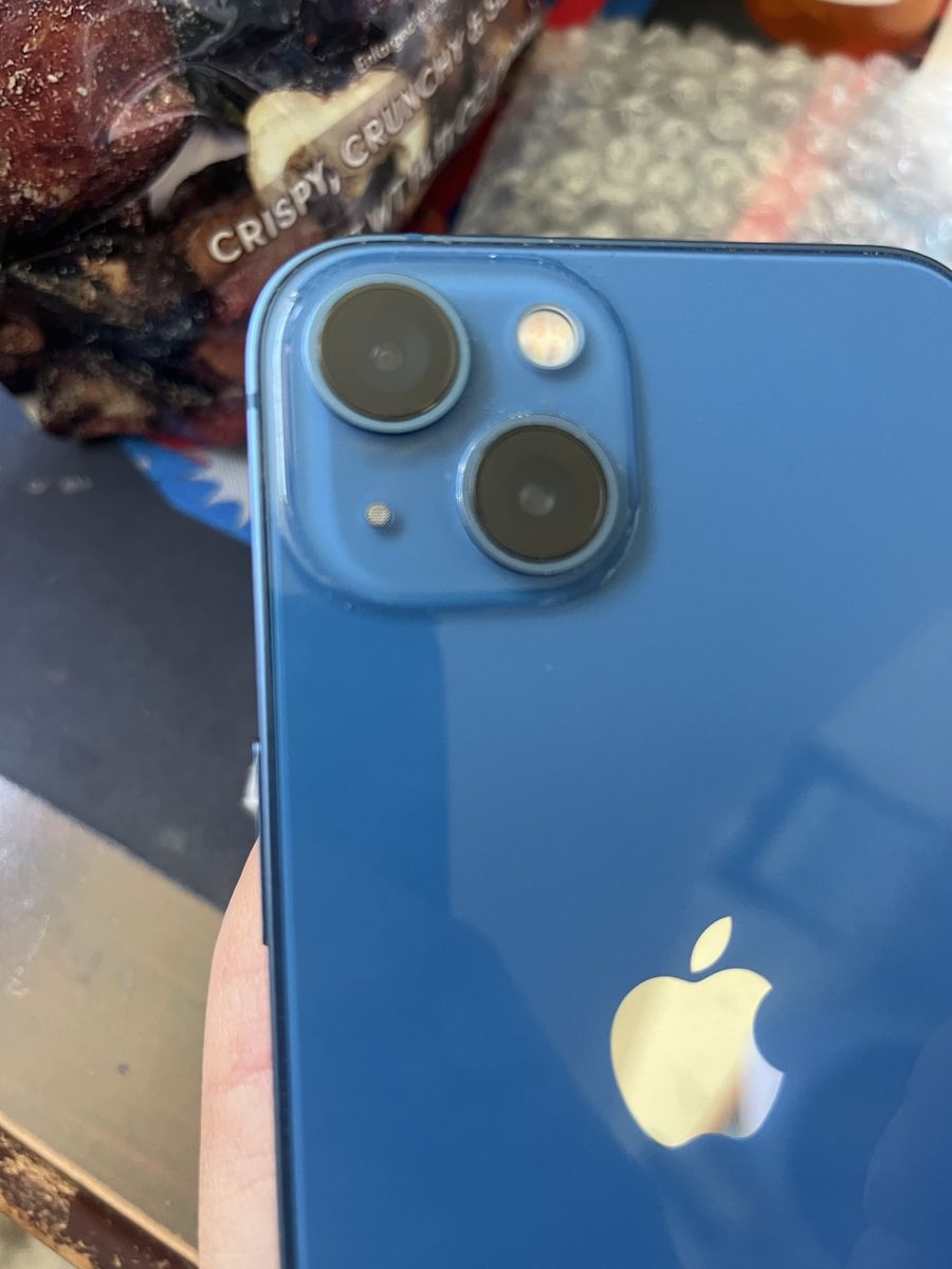 Apple iPhone 13 Blue .so nice and unlocked use allcarriers.bypassed mdm