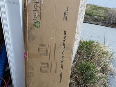 Universal Toddler Bed Rail