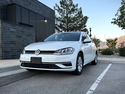 2019 Volkswagen Golf S