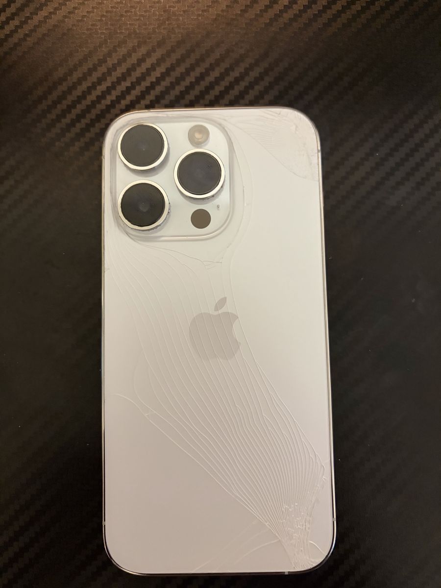 Apple iPhone Pro 14 - Cracked Back Glass