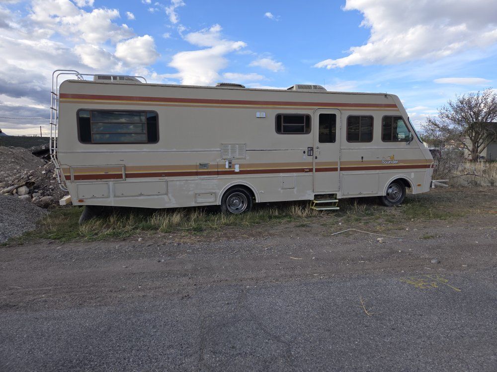 RV Motorhome for Sale