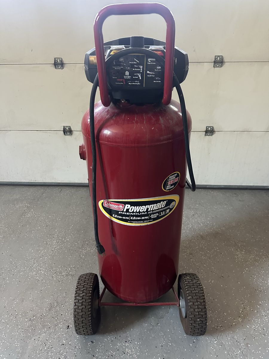 Coleman Powermate Air Compressor 30 Gallon 1.5 HP 155 PSI