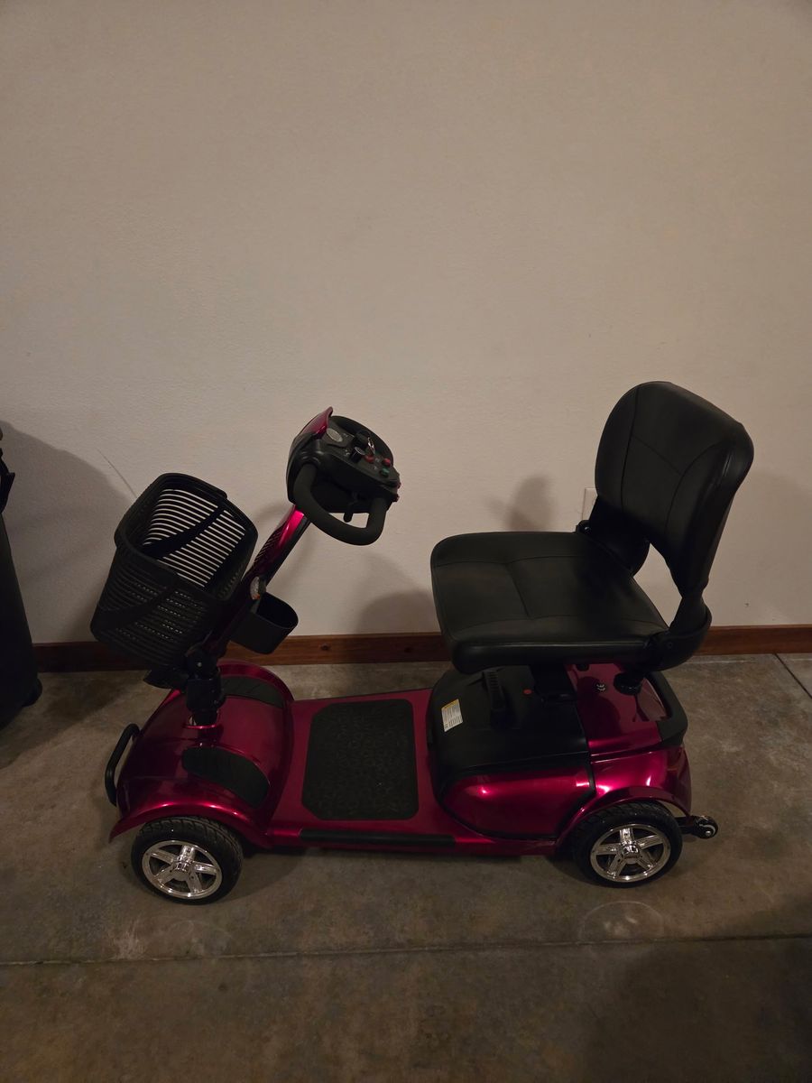 Mobility Scooter in Red with Brand New Battery 